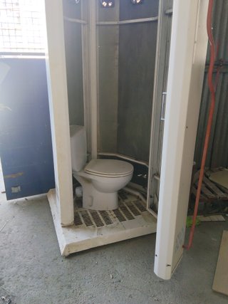 Se vende pará terreno wc, prefabricados, portátil,