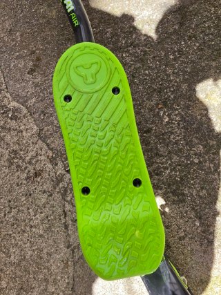 Patinete Fliker A1 Air 3 ruedas verde