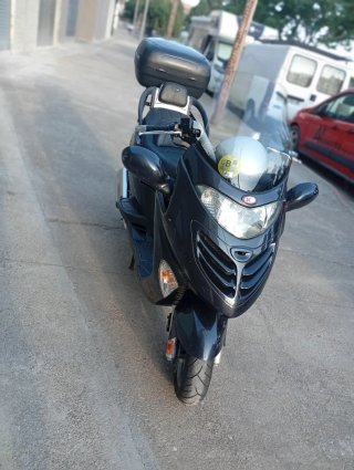 Kymco Gran Dink 125cc Negra