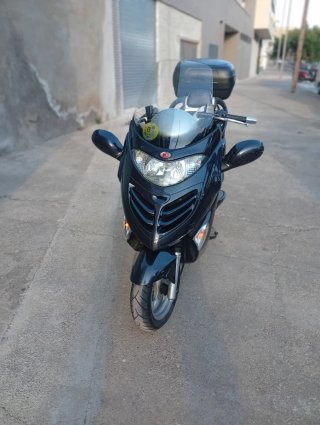 Kymco Gran Dink 125cc Negra