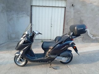 Kymco Gran Dink 125cc Negra