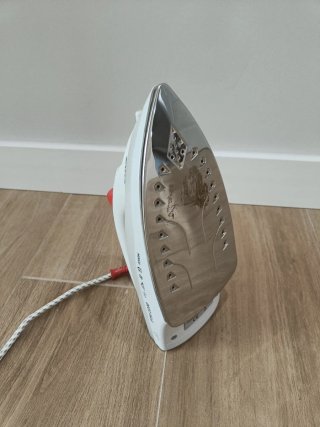 Plancha de vapor Taurus PTSI 2200