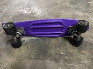 Patinete morado Karnage
