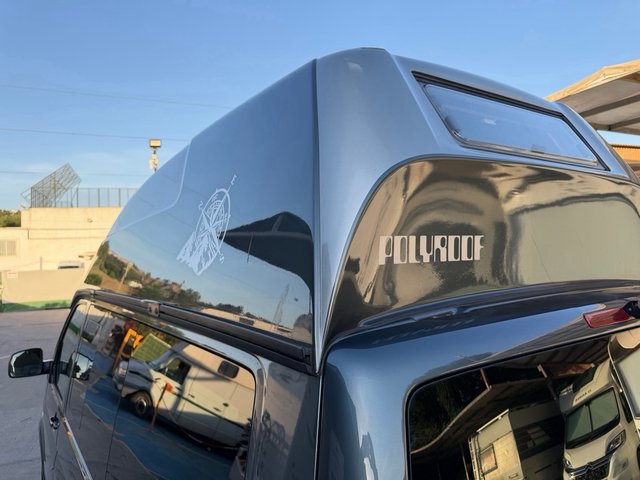 Volkswagen T5 2.5TD 174cv California polyroof 2009