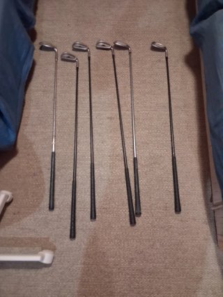 Bolsa de golf con 24 palos