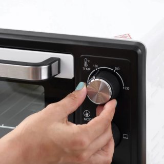 Mini Horno Eléctrico Blanco y Negro