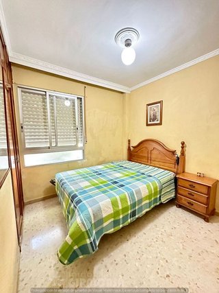 Piso en venta en La Carihuela en Torremolinos