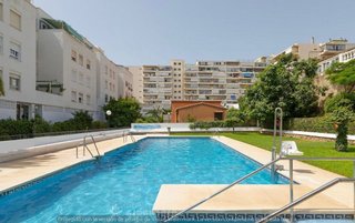 Piso en venta en La Carihuela en Torremolinos