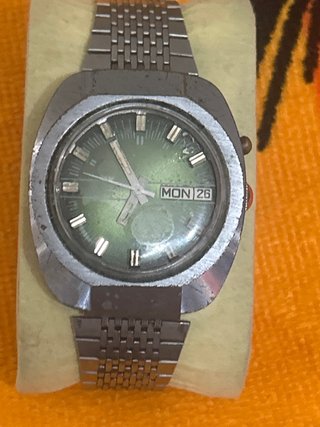 Reloj Slava Esfera Verde y Correa Plateada