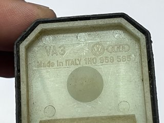 Mando retrovisor VW 1H0 959 565