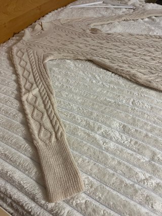 Vestido jersey punto trenzado beige