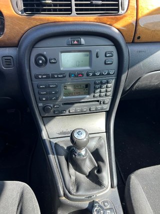 Jaguar x type 2.0 D classic X-type acepto prueba