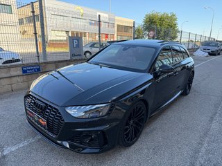 Audi A4 RS4 Avant TFSI 331kW quattro tiptronic