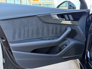 Audi A4 RS4 Avant TFSI 331kW quattro tiptronic