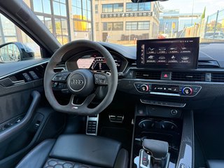 Audi A4 RS4 Avant TFSI 331kW quattro tiptronic