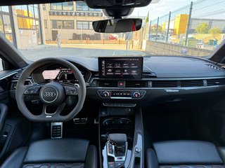 Audi A4 RS4 Avant TFSI 331kW quattro tiptronic