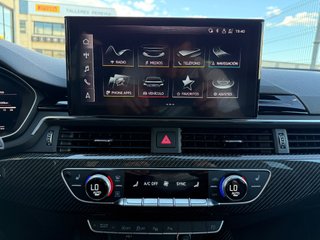 Audi A4 RS4 Avant TFSI 331kW quattro tiptronic
