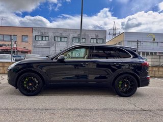 PORSCHE Cayenne Turbo