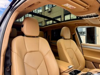 PORSCHE Cayenne Turbo