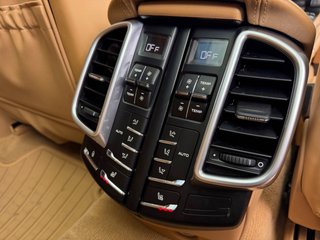 PORSCHE Cayenne Turbo