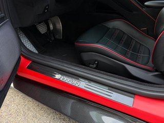 FERRARI Roma 3.9 V8 Spider