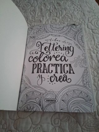 Libro de lettering. Colorea , practica y crea (...