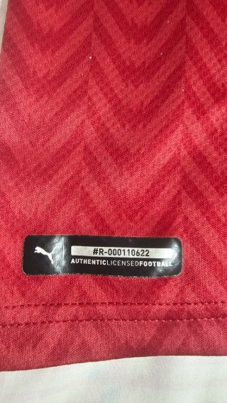 Camiseta Valencia CF Puma Talla M (11/12 años)