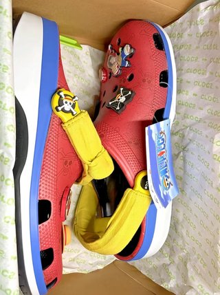 Crocs Edición Especial One Piece Talla Única