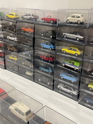 Coches a escala 1/43