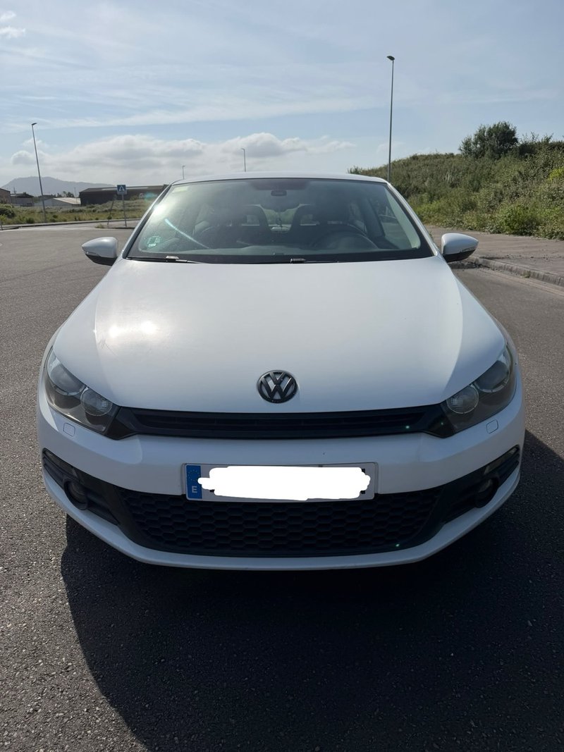 Volkswagen Scirocco - foto 1