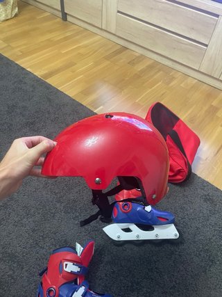 Patines, Casco y Bolsa Rojo