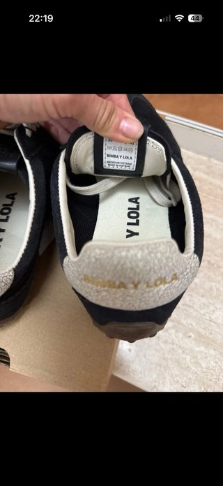 Zapatillas Bimba y Lola Negras
