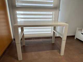 Escritorio infantil evolutivo IKEA