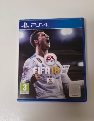 Consola PS4 Slim + 9 Juegos