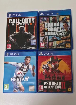 Consola PS4 Slim + 9 Juegos