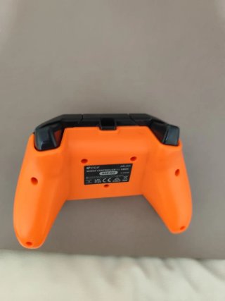 Mando Xbox Negro y Naranja