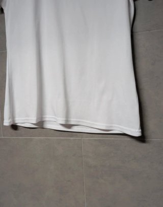 Camiseta deportiva blanca