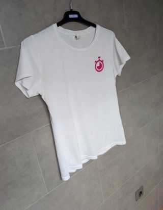 Camiseta deportiva blanca