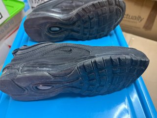 Nike Air Max 97 Triple Black