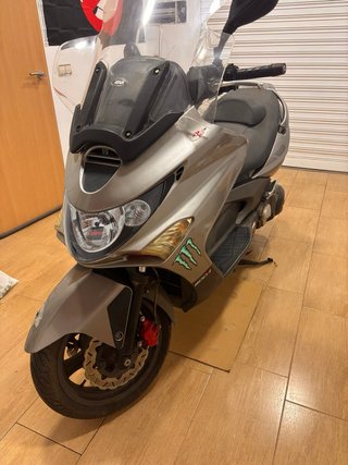 Kymco Xciting 500R Gris/Plata