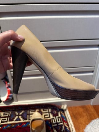 Zapatos Guess Tacon Alto Cuña Piel Talla 38