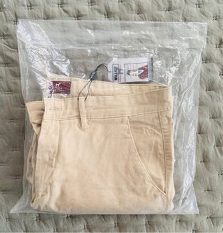 Pantalón corto Bermuda Williot