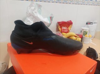 Botas de fútbol Nike Phantom GT talla 41