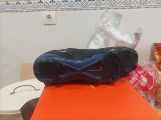 Botas de fútbol Nike Phantom GT talla 41