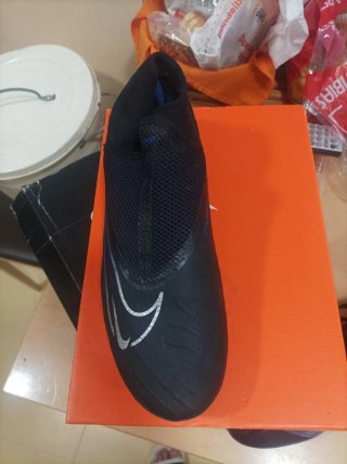 Botas de fútbol Nike Phantom GT talla 41