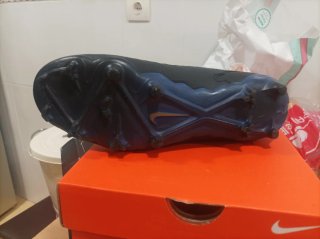 Botas de fútbol Nike Phantom GT talla 41