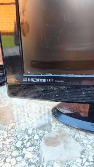 TV OKI 19 V19A-PH para piezas