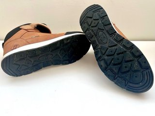 Botas waterproof marrones para niño Talla39