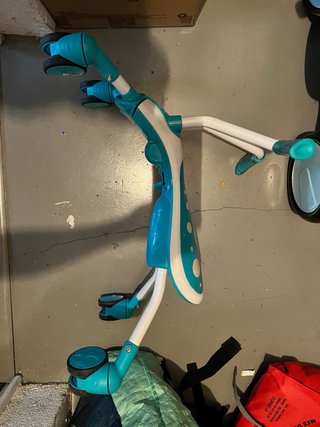 Correpasillos Scramblebug Mariquita Verde