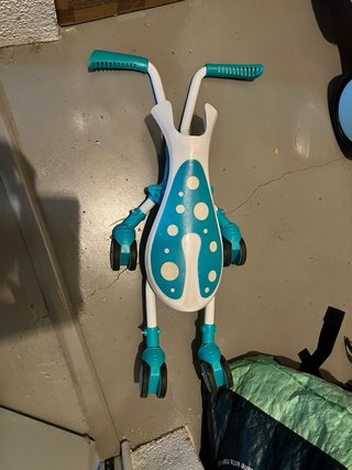 Correpasillos Scramblebug Mariquita Verde